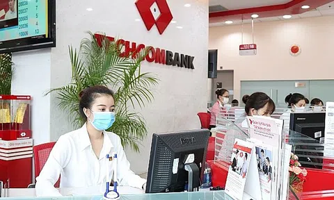 Định giá cổ phiếu TCB (Techcombank): rủi ro đã phản ánh vào giá, phía trước Khả quan